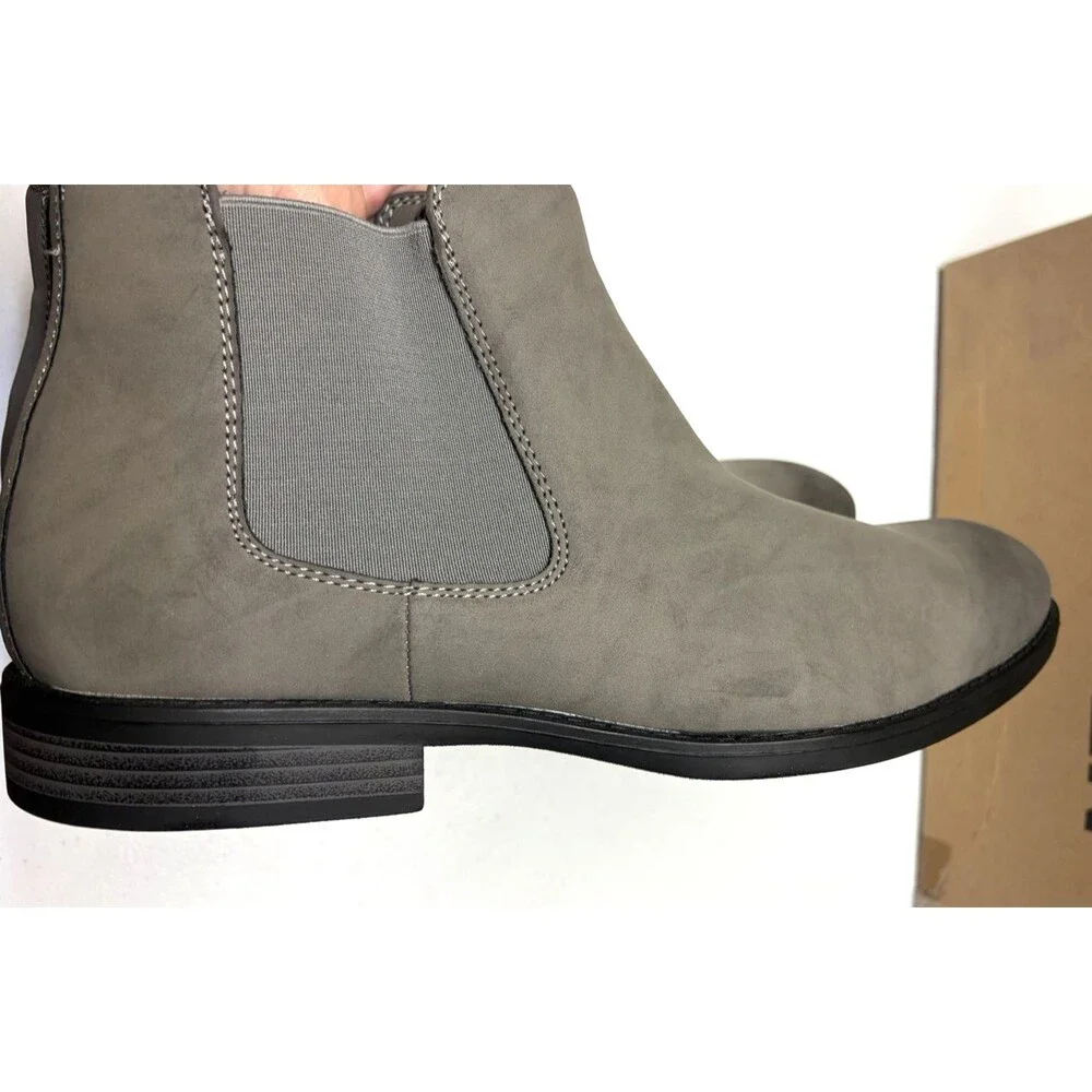 Madden Men's Maxxin Mid Height Chelsea Boot Sz 11 Grey Distressed NIB from Macys